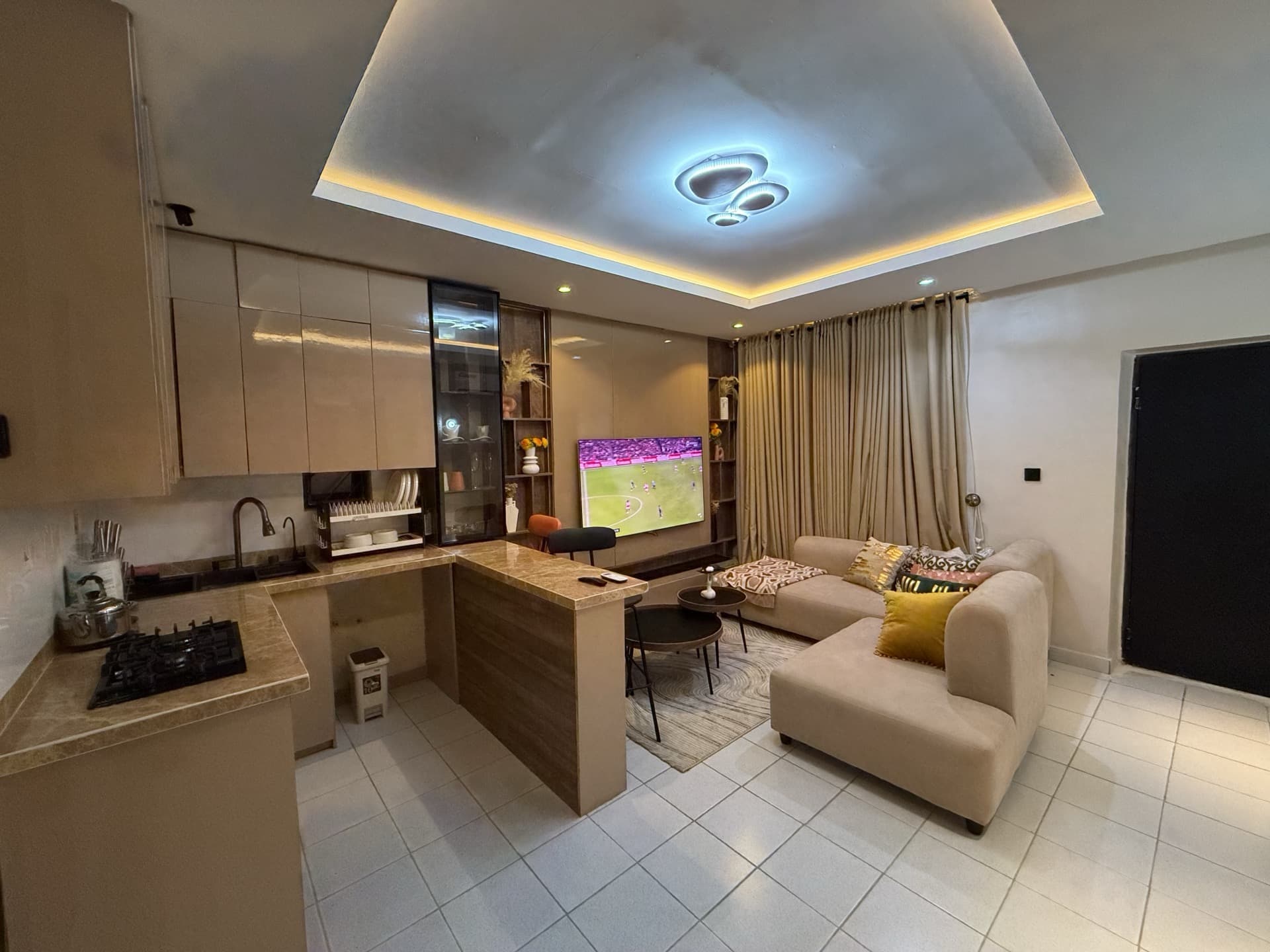 Lekki Haven shortlet kitchen island - Lekki Phase 1 Lagos